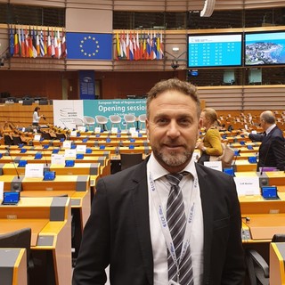 Il presidente del Consiglio Regionale Piana a Bruxelles per la sessione plenaria del Comitato europeo delle regioni