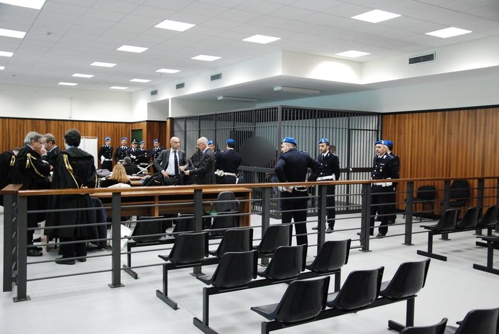 Imperia: processo alla 'ndrangheta, l'avvocato Moroni 'smonta' una serie di prove contro l'ex Sindaco Scullino Imperia: processo alla 'ndrangheta, l'avvocato Moroni 'smonta' una serie di prove contro l'ex Sindaco Scullino
