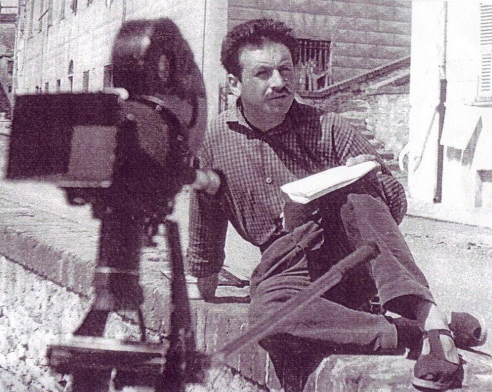 Imperia: omaggio al regista Paolo Saglietto, con la proiezione restaurata del cortometraggio "Italia Brand", in biblioteca