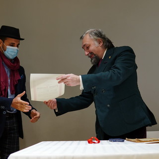 Sanremo: sabato scorso premiato l'albissolese Lorenzo Piccone per la 9a edizione del 'Renzo Laurano' (Foto)