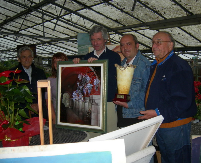 Il pittore bordigotto (ma anche artigiano e meccanico) Mauro Agosta vince la 13a 'Estemporanea di Sant'Ampelio'