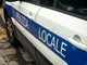 Ventimiglia, urina in mezzo alla strada: fermato dalla polizia locale