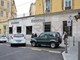 Sanremo: cartello per il parcheggio per portatori di handicap ma manca la segnaletica 'orizzontale'