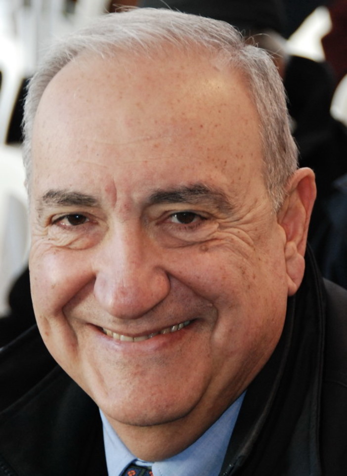 Proseguono i botta e risposta sulla vicenda di via Mario Calvino: intervento dell'Ing. Franco Formaggini Proseguono i botta e risposta sulla vicenda di via Mario Calvino: intervento dell'Ing. Franco Formaggini