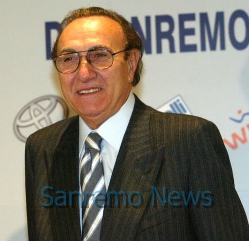 Festival: richieste del Comune alla Rai, Baudo stoppa