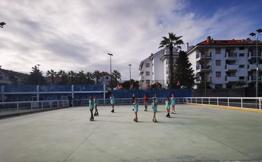 San Bartolomeo al Mare: è pronta la pista di pattinaggio a rotelle, Salerno “Sostituiti i campi da tennis”