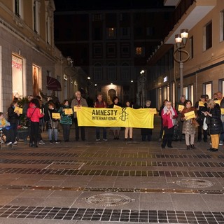 Sanremo: questa sera in via Escoffier il presidio di Amnesty International per la libertà di Patrick Zaky (Foto) Sanremo: questa sera in via Escoffier il presidio di Amnesty International per la libertà di Patrick Zaky (Foto)