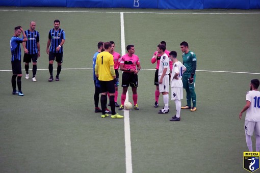 Calcio, Eccellenza. Pietra Ligure-Imperia 1-1: gli highlights del derby ponentino (VIDEO)