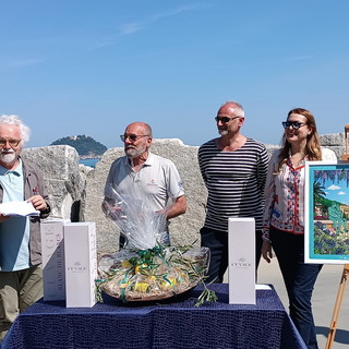 Yacht&amp;Flowers, il foulard Daphné menzione speciale allo chef velista toscano Giuliano Tommasini