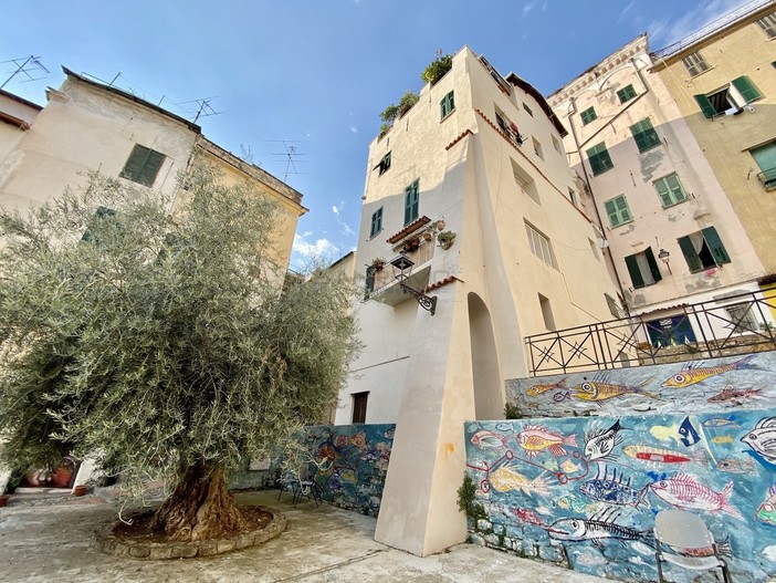 Sanremo: restyling di piazza Santa Brigida, via alla gara d’appalto da 500 mila euro Sanremo: restyling di piazza Santa Brigida, via alla gara d’appalto da 500 mila euro