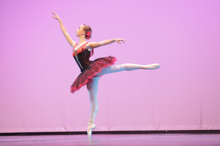 Grande successo per la 14° edizione del Premio Internazionale Danza Giovani Città di Sanremo 2014 Grande successo per la 14° edizione del Premio Internazionale Danza Giovani Città di Sanremo 2014