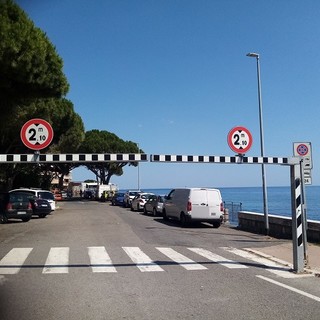 Ventimiglia: la sbarra anti camper ai Balzi Rossi dovrà essere rimossa, accolto il ricorso dell'associazione nazionale