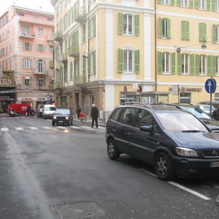 Sanremo: vietato l'ingresso in alcuni parcheggi, un lettore risponde al 'Rompiballe'