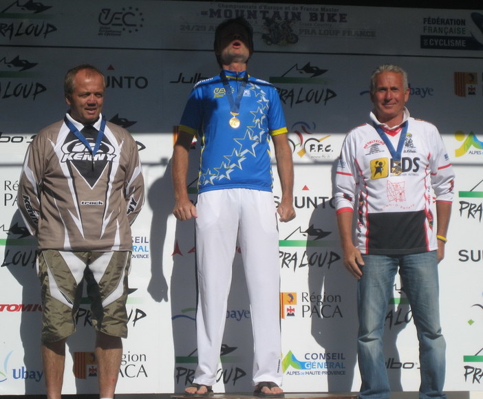 Mountain Bike: bronzo di Francesco Cotta all'europeo Master di Praloup Mountain Bike: bronzo di Francesco Cotta all'europeo Master di Praloup