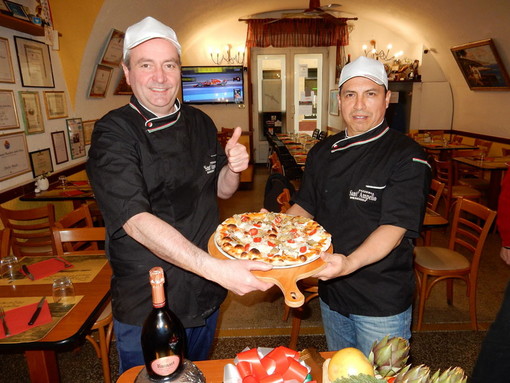 Bordighera: alla Pizzeria Sant'Ampelio prosegue con la 'Pizza d’Artista' la maratona delle pizze che hanno partecipato al Campionato del Mondo