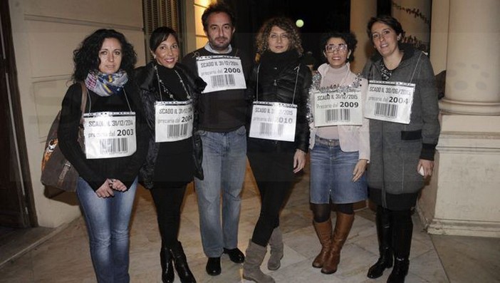 I lavoratori 'precari' della Provincia di Imperia ringraziano il Vescovo Suetta per le parole di conforto I lavoratori 'precari' della Provincia di Imperia ringraziano il Vescovo Suetta per le parole di conforto
