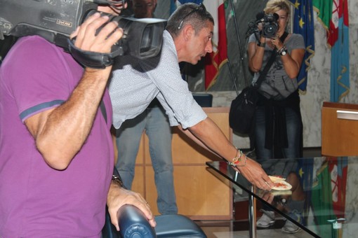 Imperia: nella 'guerra del panino' nuovo intervento del 'Comitato Spontaneo dei Genitori'