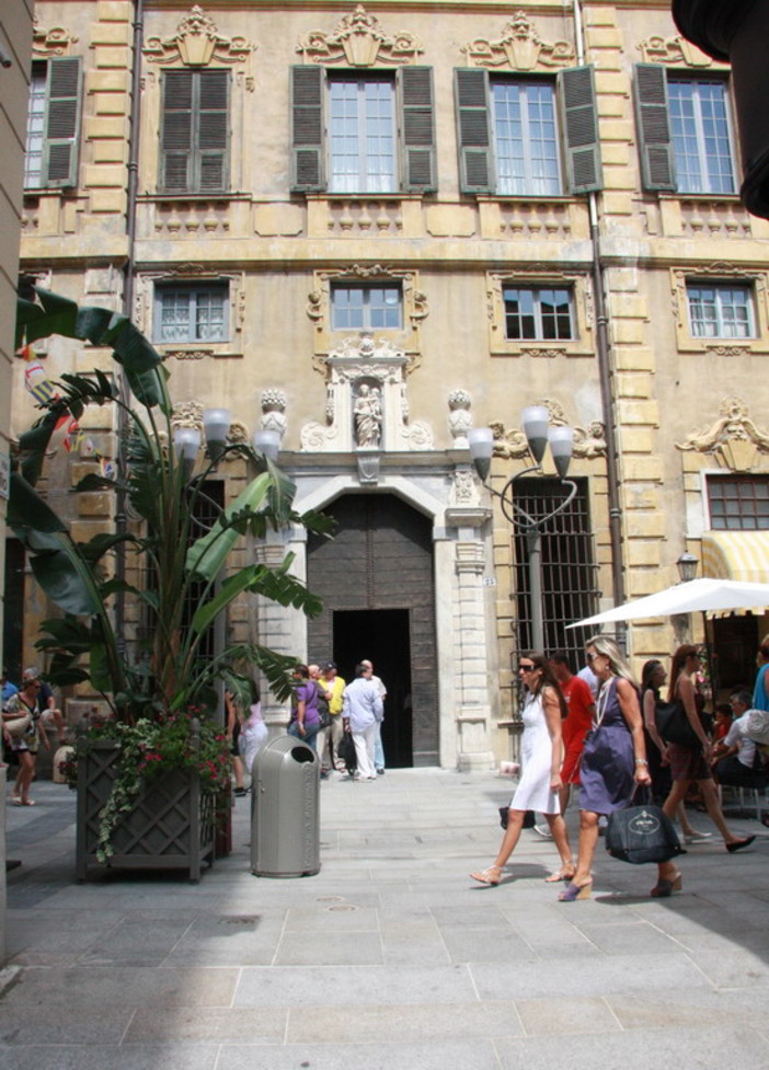 Palazzo Borea d'Olmo Palazzo Borea d'Olmo