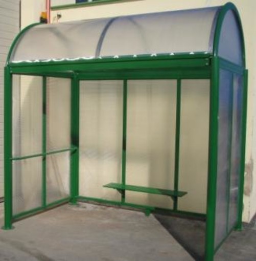 Pensilina (foto generica) Pensilina (foto generica)