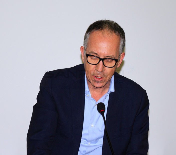 Dimissioni di Mariano Porro dalla presidenza di Area 24: il Sindaco Biancheri chiede al Cda di andare avanti Dimissioni di Mariano Porro dalla presidenza di Area 24: il Sindaco Biancheri chiede al Cda di andare avanti