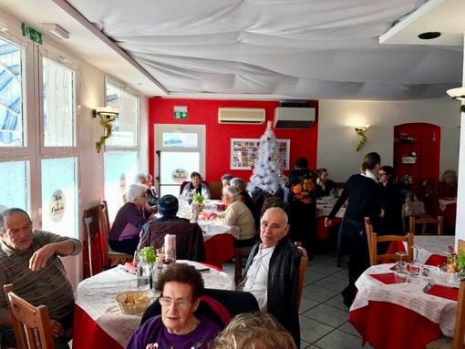 Riva Ligure: aperte le prenotazioni per partecipare al tradizionale pranzo delle Festività di Natale