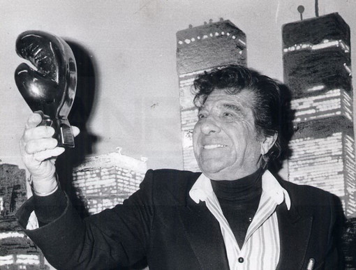Sanremo: un centinaio di persone per salutare Pablo Rossi, rappresentata anche la Rai Sanremo: un centinaio di persone per salutare Pablo Rossi, rappresentata anche la Rai