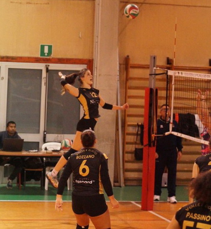 Pallavolo femminile: in Serie C terza vittoria consecutiva in trasferta per l'Hotel Villa Levi Pallavolo femminile: in Serie C terza vittoria consecutiva in trasferta per l'Hotel Villa Levi