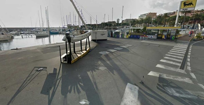 Aggressione a clochard in piazzale Vesco, un lettore: “La videosorveglianza registra i crimini, ma non li previene” Aggressione a clochard in piazzale Vesco, un lettore: “La videosorveglianza registra i crimini, ma non li previene”