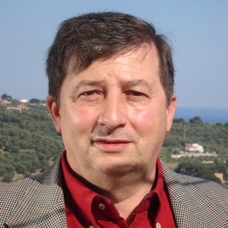 Il segretario del Prc dianese Pietro Luigi Zuccolo Il segretario del Prc dianese Pietro Luigi Zuccolo
