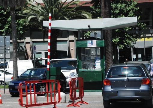 Ventimiglia: non verrà rinnocata la convenzione dei parcheggi a raso in città Ventimiglia: non verrà rinnocata la convenzione dei parcheggi a raso in città