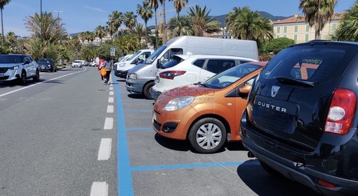 Sanremo: il costo del parcheggio aumenta per i non residenti, prevista nel 2025 un'ulteriore crescita di incassi