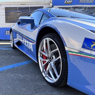 Polizia Stradale salva un uomo dal viadotto Santa Lucia sulla A10