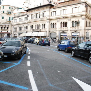 Sanremo; viabilità in piazza Eroi Sanremesi, lettore "Ora è un disastro" Sanremo; viabilità in piazza Eroi Sanremesi, lettore "Ora è un disastro"