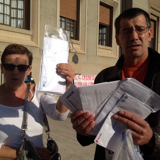 Imperia: oggi i 4 lavoratori della 'Ottagono' non hanno potuto iniziare il loro lavoro con i 'voucher'