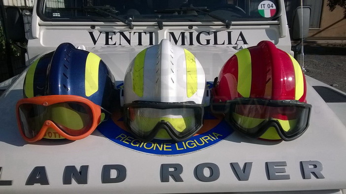 Ventimiglia: lettera della Protezione Civile 'L. Veziano' "Chi siamo, cosa facciamo e perchè?" Ventimiglia: lettera della Protezione Civile 'L. Veziano' "Chi siamo, cosa facciamo e perchè?"