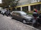 Sanremo: auto parcheggiata sui posti dedicati alle moto in via Manzoni, il caso si ripete