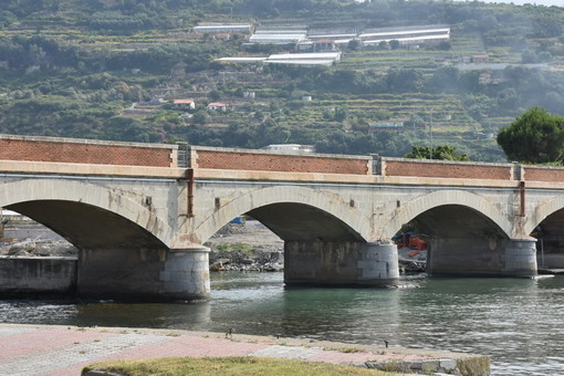 'Arma... risorgi': da un gruppo social locale una lettera per la rinascita del centro rivierasco con il futuro nuovo ponte 'Arma... risorgi': da un gruppo social locale una lettera per la rinascita del centro rivierasco con il futuro nuovo ponte