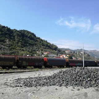 Ventimiglia: Parco Roja, il Sindaco Ioculano incontra sindacati e associazioni di categoria, si va verso la firma di un Protocollo d’Intesa da condividere con Regione Liguria Ventimiglia: Parco Roja, il Sindaco Ioculano incontra sindacati e associazioni di categoria, si va verso la firma di un Protocollo d’Intesa da condividere con Regione Liguria