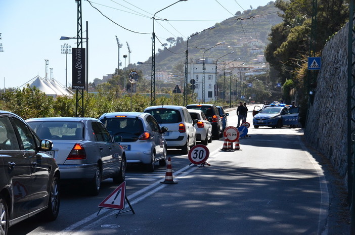 Allarme terrorismo in Europa: proseguono senza sosta i controlli delle forze dell'ordine in provincia di Imperia Allarme terrorismo in Europa: proseguono senza sosta i controlli delle forze dell'ordine in provincia di Imperia