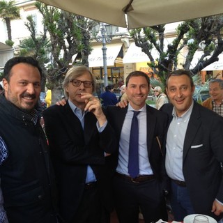 Bordighera: ieri, intensa giornata del candidato sindaco Patrick Novembre assieme a Vittorio Sgarbi