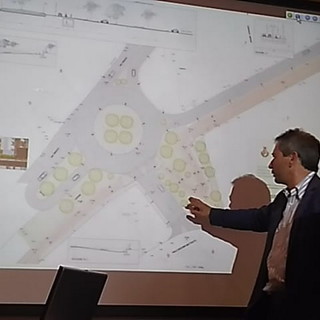 Imperia: incontro con il candidato a Sindaco Luca Lanteri, al centro la pista ciclabile (Foto e Video)