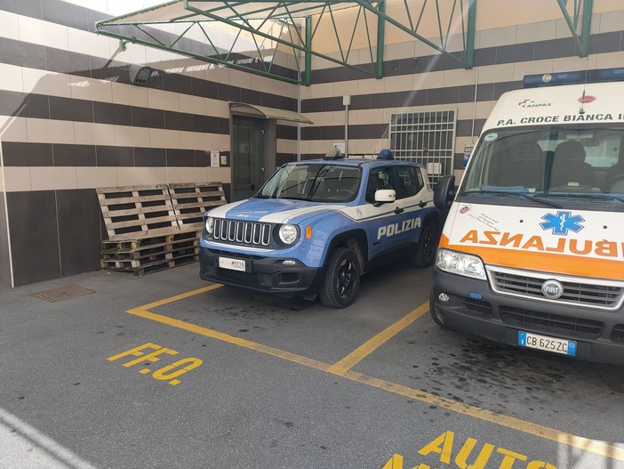 Sanremo: cuoco dell'Istituto agrario si ferisce con un coltello da cucina, trasportato in ospedale