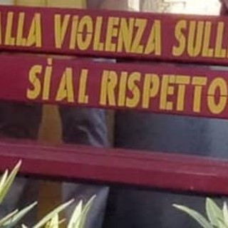 'Un poster contro la violenza sulle donne', a Dolceacqua la premiazione dei lavori degli alunni delle medie 'Un poster contro la violenza sulle donne', a Dolceacqua la premiazione dei lavori degli alunni delle medie