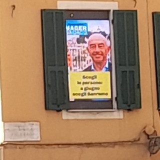 Sanremo: la campagna elettorale diventa bollente, pannello pubblicitario non consentito in 'par condicio'