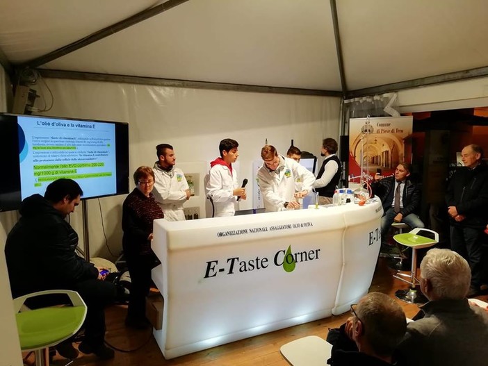 Grande successo riscosso dal Polo Tecnologico Imperiese ad Olioliva 2018