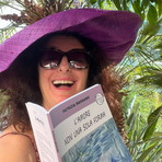 Arma di Taggia, oggi torna "Letture sotto l’ombrellone": Patrizia Massano protagonista sulla spiaggia del Manola