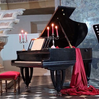 Domenica prossima concerto lirico benefico a Ventimiglia Alta per il restauro di un pianoforte storico
