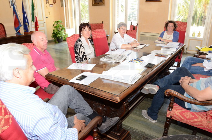 Sanremo: approvato il Bilancio triennale 2015-2017, rimosso dal documento il progetto della palestra del Solaro Sanremo: approvato il Bilancio triennale 2015-2017, rimosso dal documento il progetto della palestra del Solaro