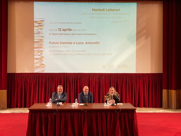 Sanremo: presentato oggi al Casinò per i 'Martedì Letterari' il libro di Luca Amoretti e Fulvio Damele (Foto) Sanremo: presentato oggi al Casinò per i 'Martedì Letterari' il libro di Luca Amoretti e Fulvio Damele (Foto)