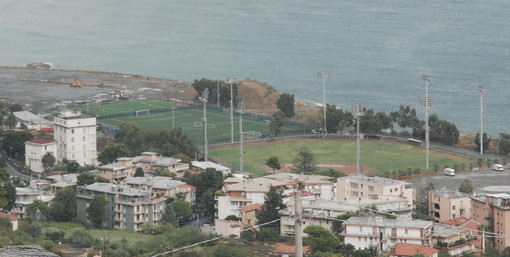 Sanremo: deserta la gara d'appalto per la gestione dei campi da calcio di Pian di Poma Sanremo: deserta la gara d'appalto per la gestione dei campi da calcio di Pian di Poma